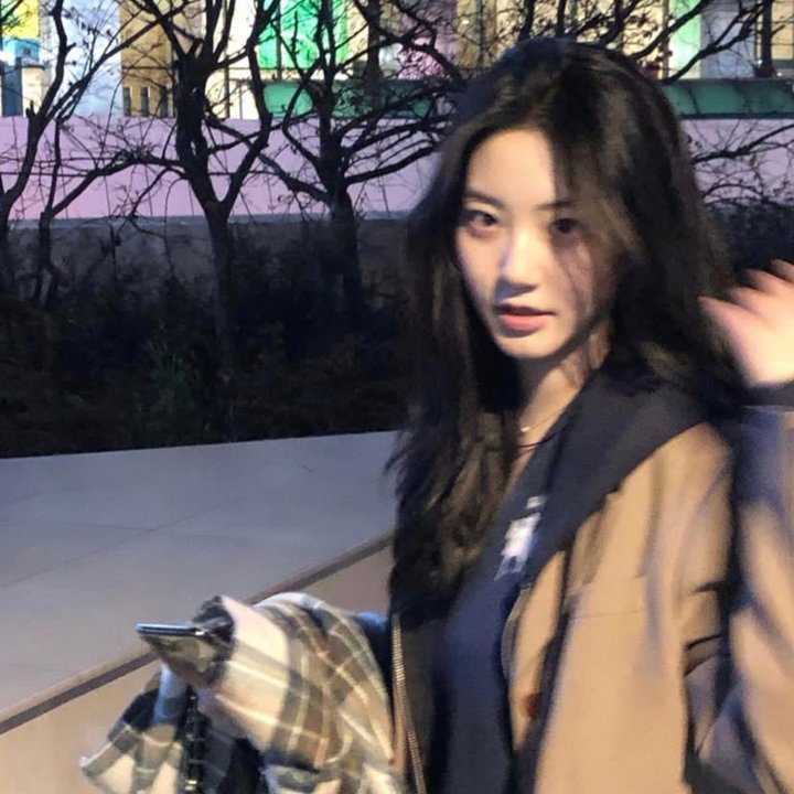 艾蜜莉·布莱尔的秘密